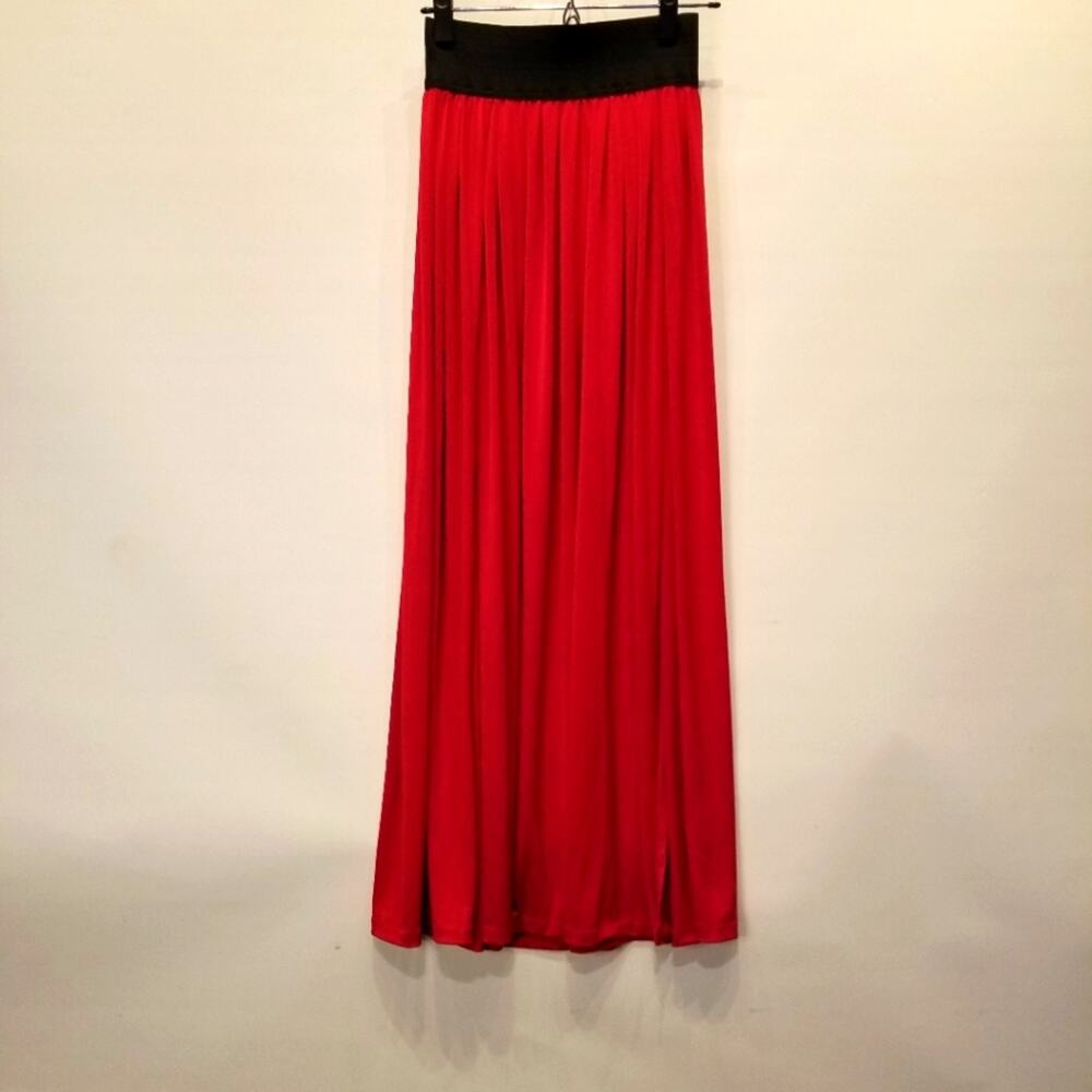 De Cordon Red Maxi Skirt Full Double Front Slit Flowy Red Skirt Stretch Size S